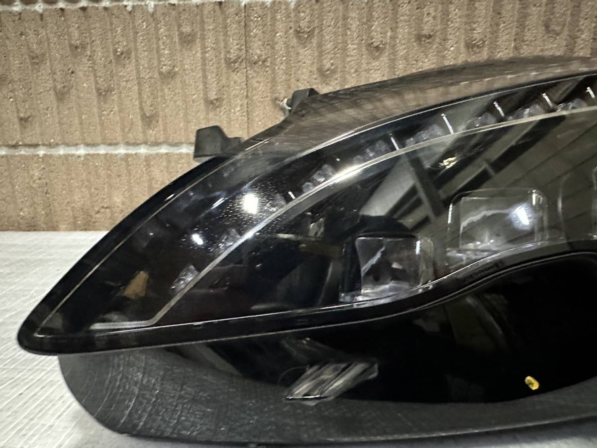 送料無料 プジョー308 SW T9 後期 純正LEDヘッドライト 左 中古 美品 