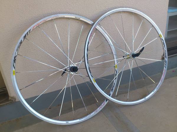 中古】MAVIC マビック AKSIUM RACE シルバー シマノ対応(27インチ