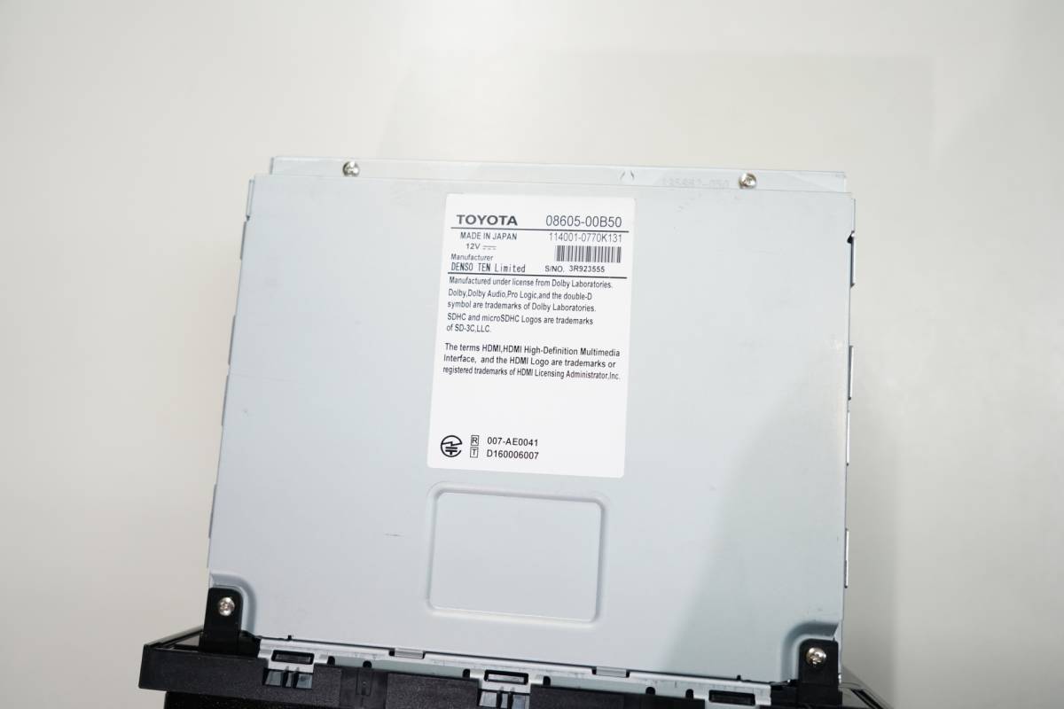 NSZT-W68T 地図SD欠品 トヨタ純正カーナビ 08605-00B50(トヨタ