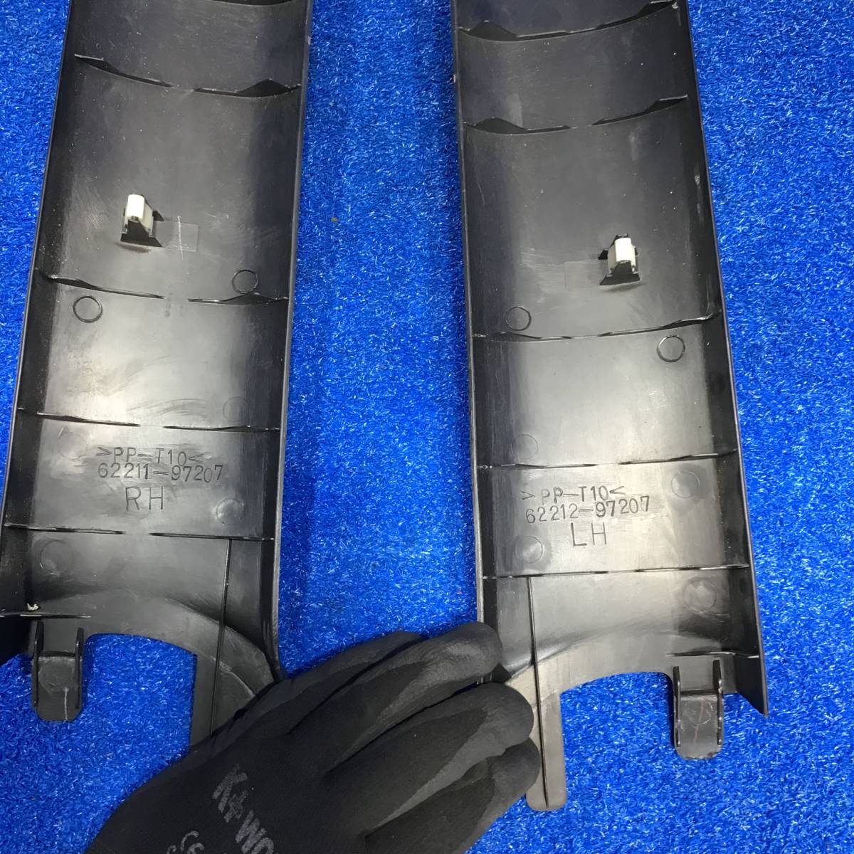 [AK-0007051][М-3]　ダイハツ　コペン　L880K　後期　『　フロントピラー ガーニッシュ　62211-97207　62212-97207　』 コペン L880K ダイハツ シン 初代ダイハツ アルティメット