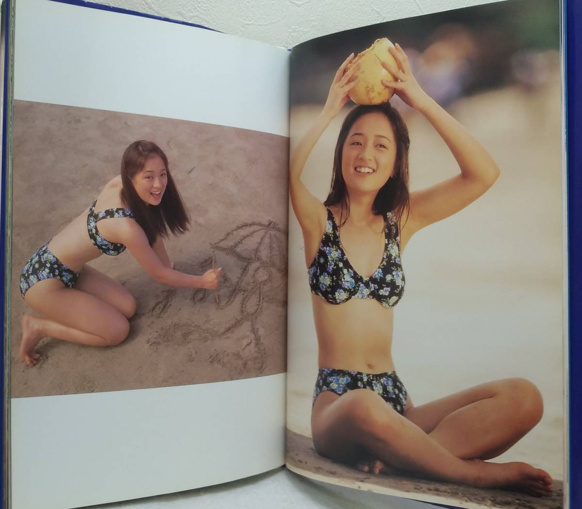 芸 浜崎あゆみ写真集 Terima kasih 近代映画社 根本好伸 撮影 の入札 