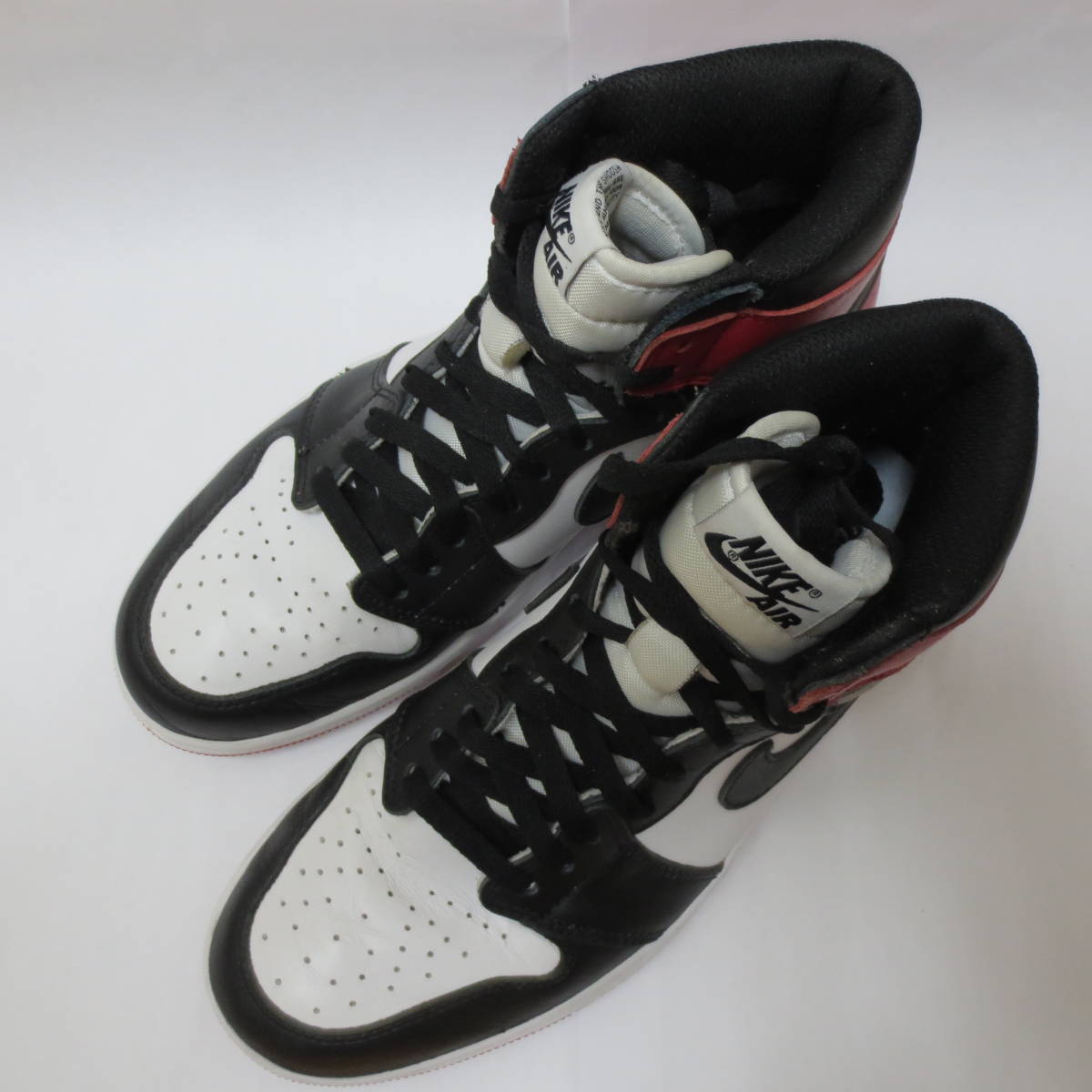 NIKE AIR JORDAN 1 Retro High BLACK TOE 555088-125 ナイキ NIKE AIR JORDAN 1 Retro High BLACK TOE 555088-125 ナイキ