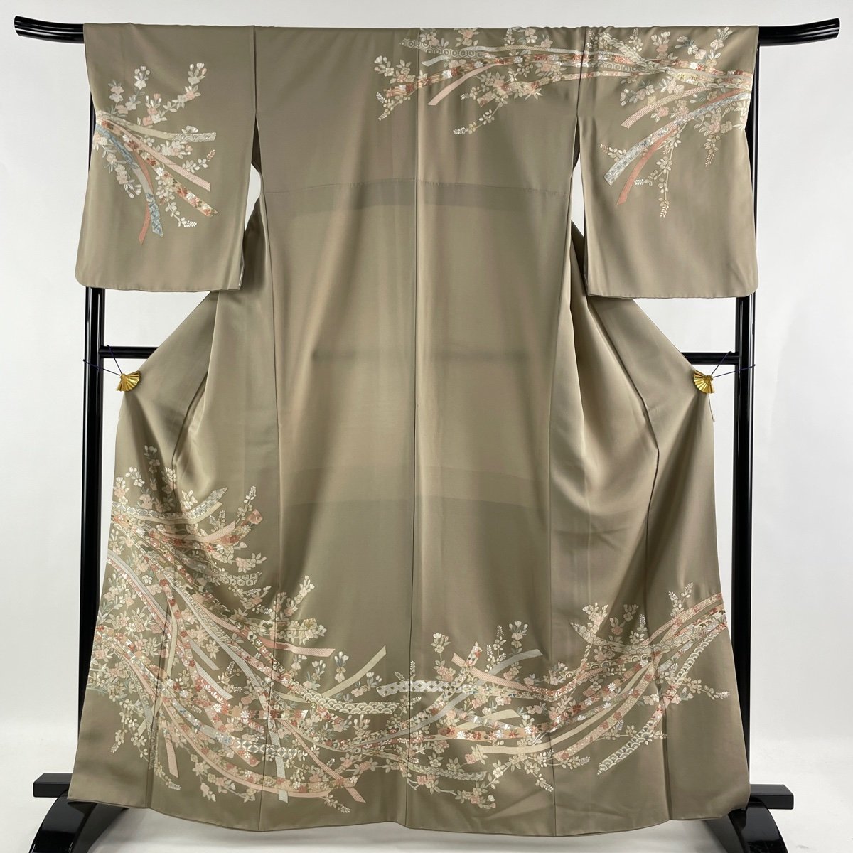 訪問着 名品 熨斗 草花 刺繍 金糸 薄茶色 袷 身丈163cm 裄丈68cm L 正絹 【中古】