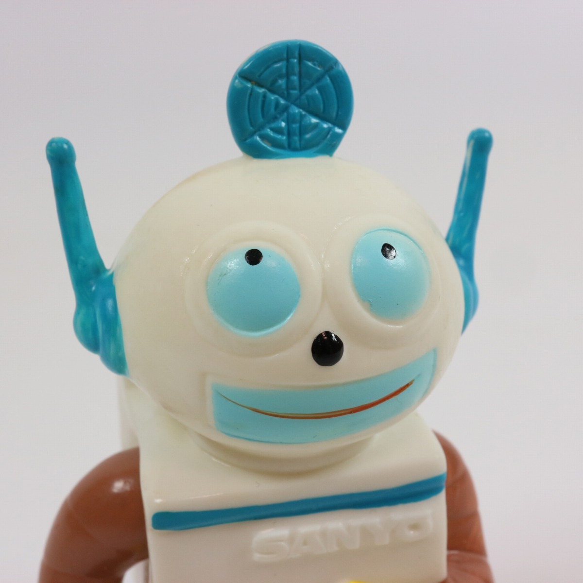 昭和　レトロレア　サンヨー電機　洗濯機型ロボット 貯金箱　希少 定番，大人気】 三洋電機 SANYO サンヨー 洗濯機ロボット 貯金箱