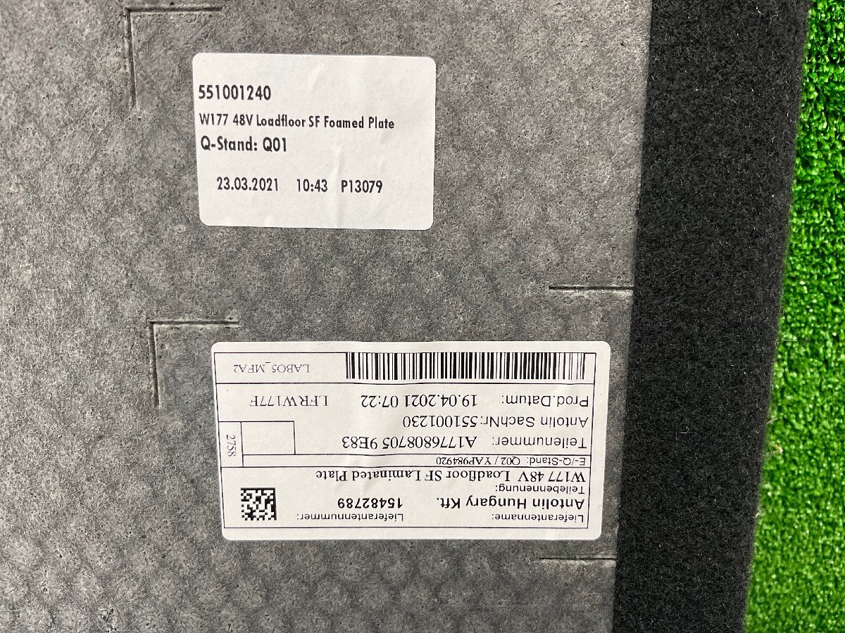 メルセデスベンツ 純正 W177 Aクラス トノカバー ベンツ W177 Aクラス A200d 純正 ラゲッジボード トノカバー 34222