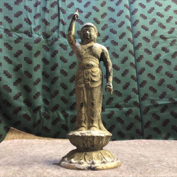縁起物 誕生釈迦仏像 お釈迦様 天上天下唯我独尊 時代ある古い仏像 御
