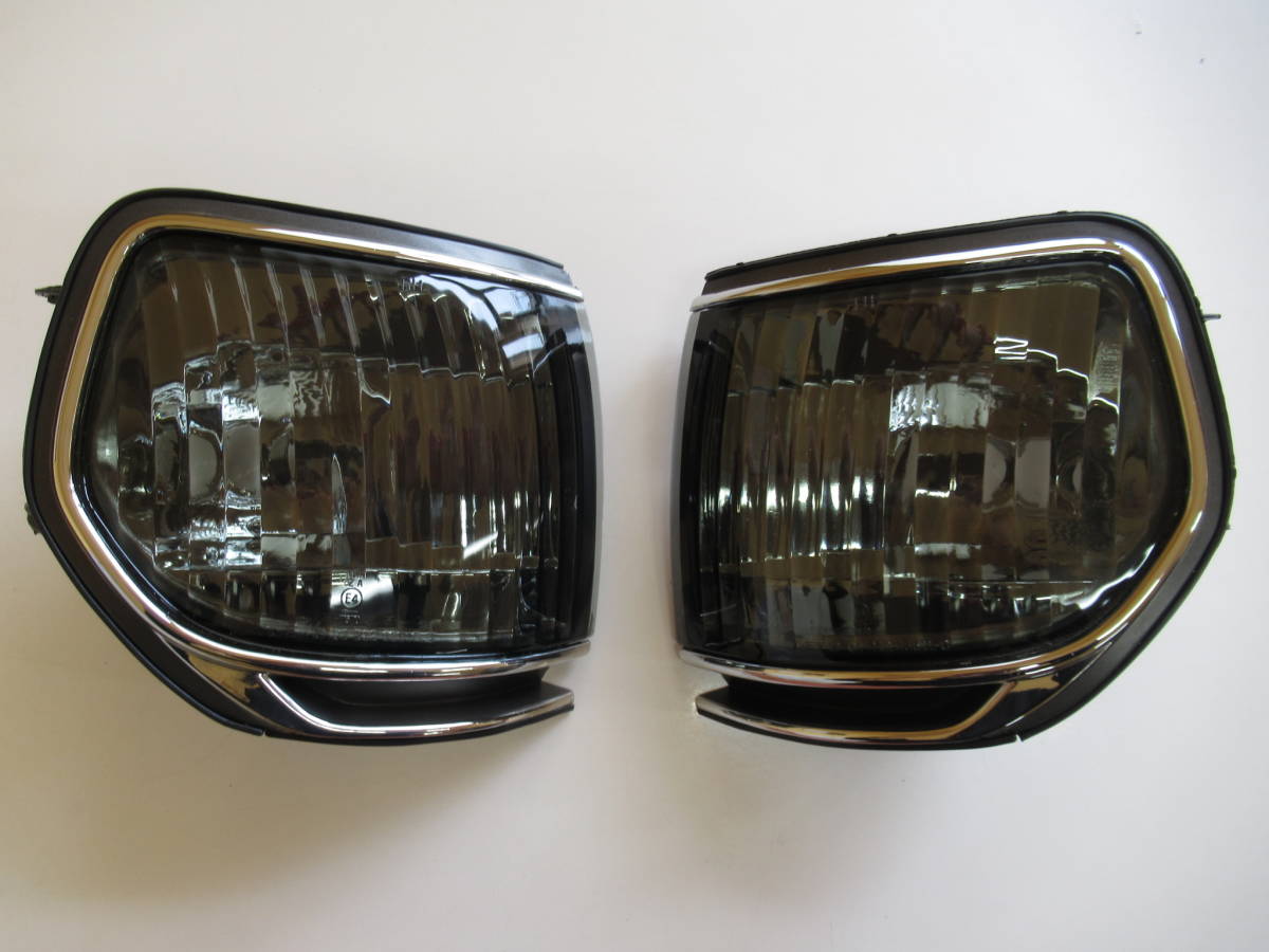 未使用品】ランクル80 スモークコーナーレンズ 左右セット ランクル  