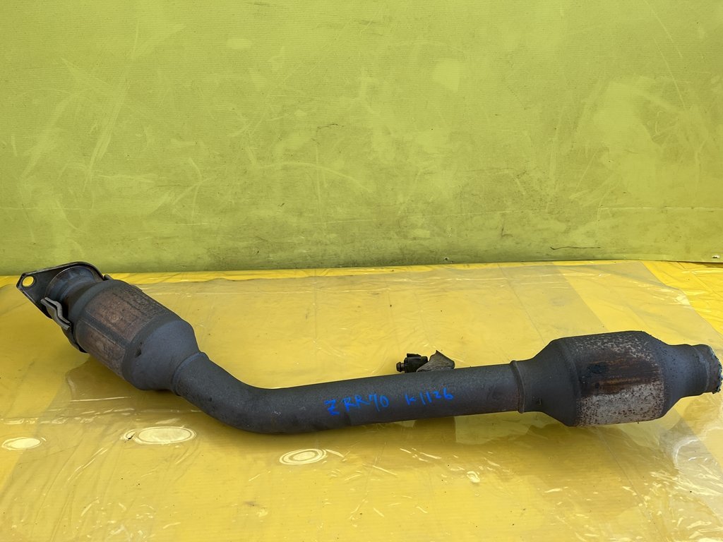 触媒　GQ6　GB3　ノア　70　ZRR70