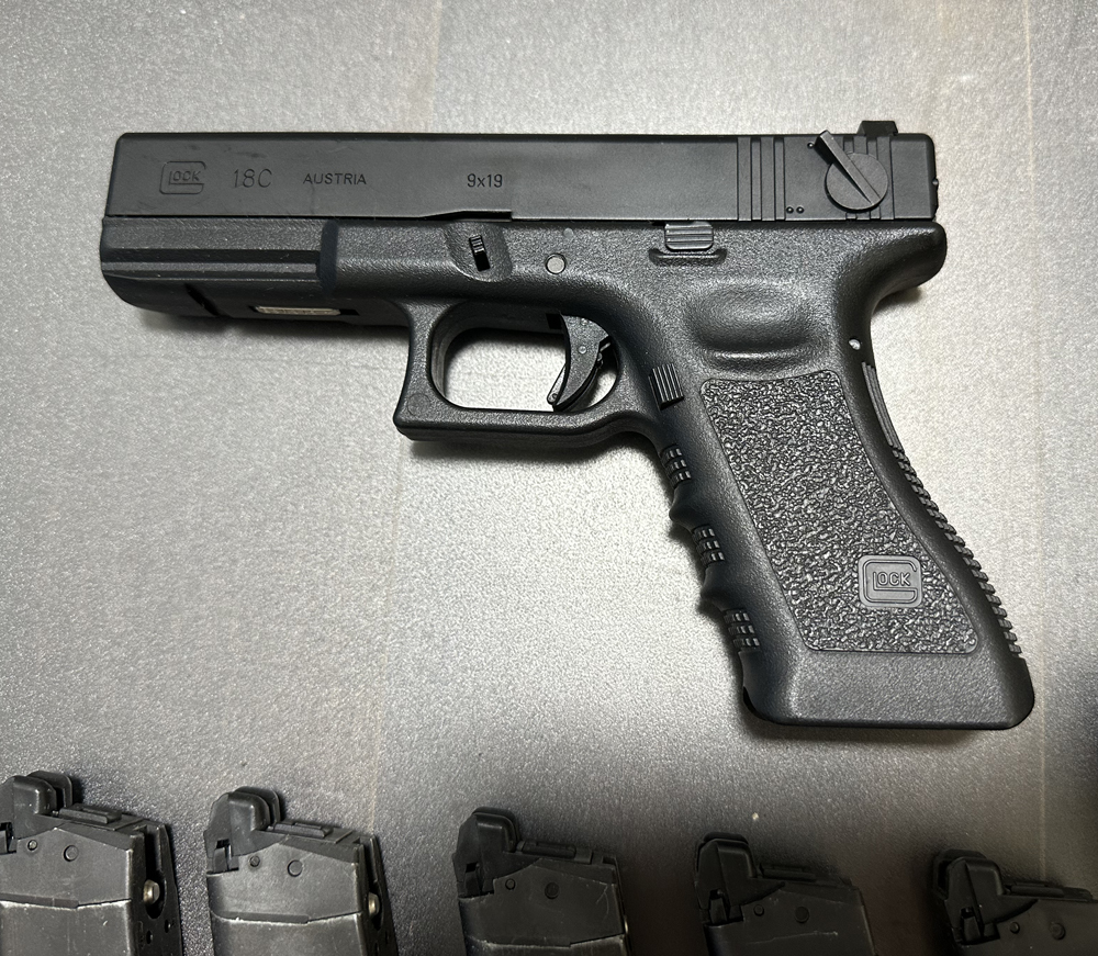 東京マルイ ガス グロック Glock 18C フルオート ブローバック 