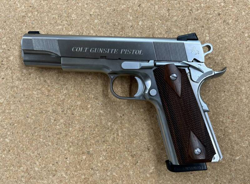 ★WA ウェスタンアームズ ガンサイトピストル／キムアーレンズグリップ付き