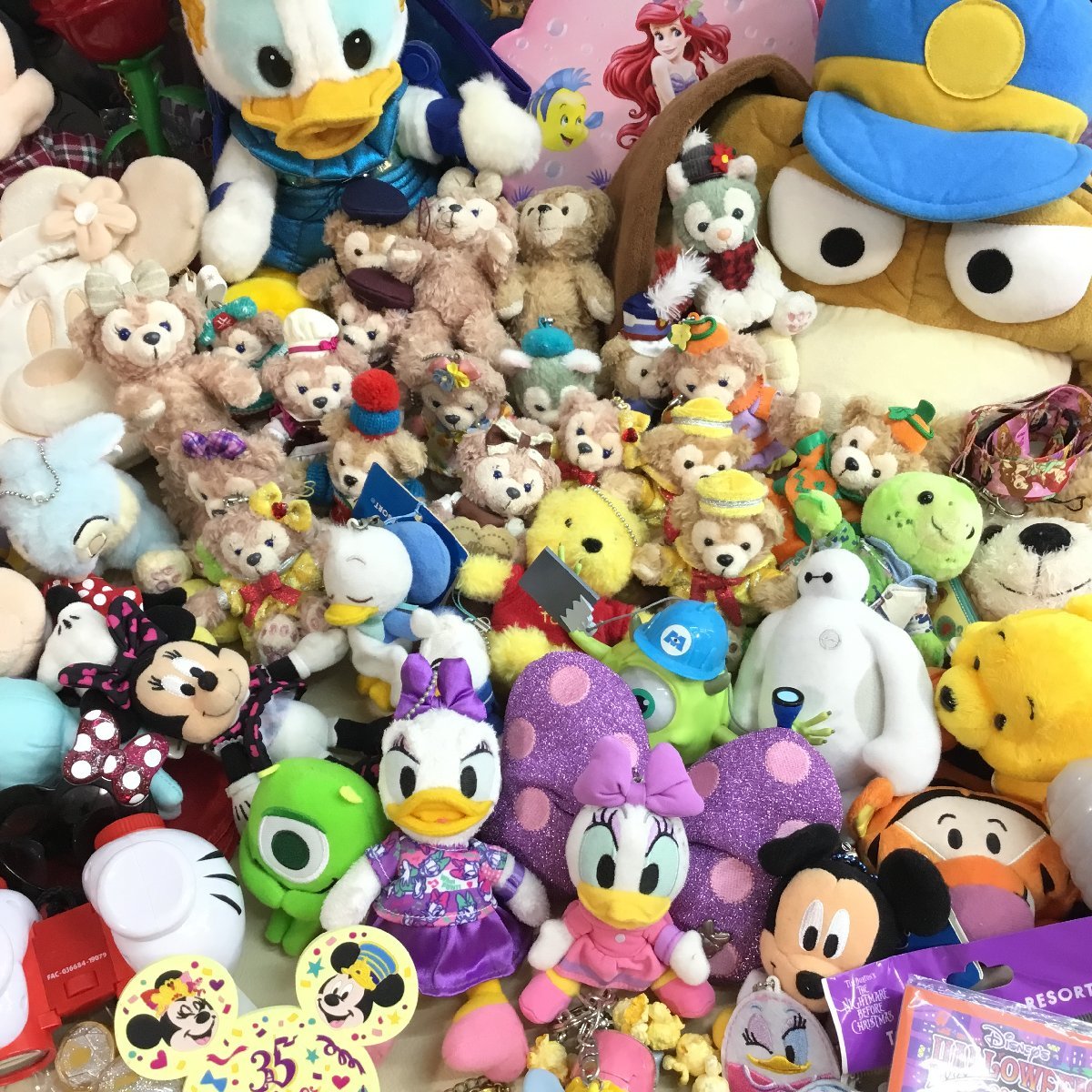 ディズニー　グッズ　大量まとめ売り □Disney ディズニーグッズ 大量 140点以上～ まとめ売り 約8.98kg