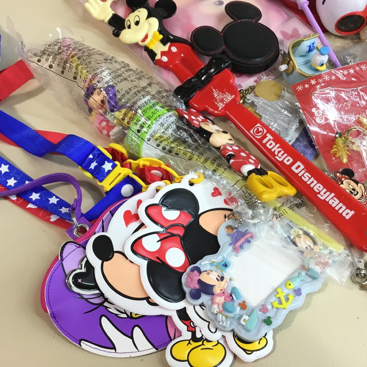 □Disney ディズニーグッズ 大量 140点以上～ まとめ売り 約8.98kg