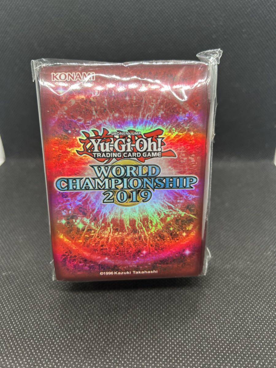 ☆ 遊戯王 ☆ 新品 未開封WCS WORLD CHAMPIONSHIP 2019 赤 スリーブ