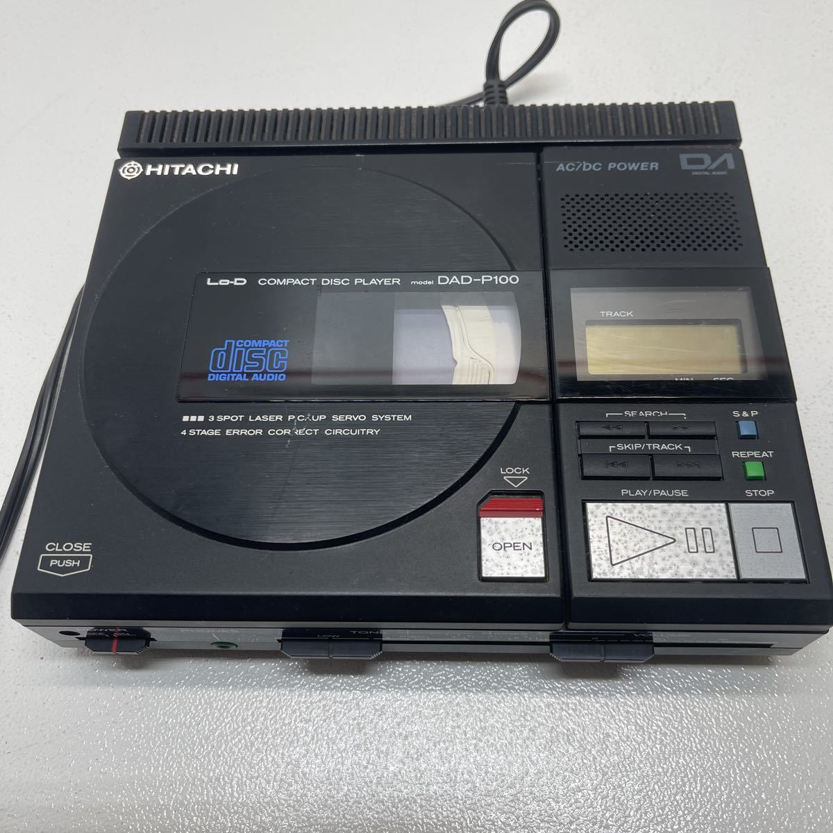 HITACHI DAD-P100 Lo-D 日立 ポータブルCDプレーヤー オーディオ機器