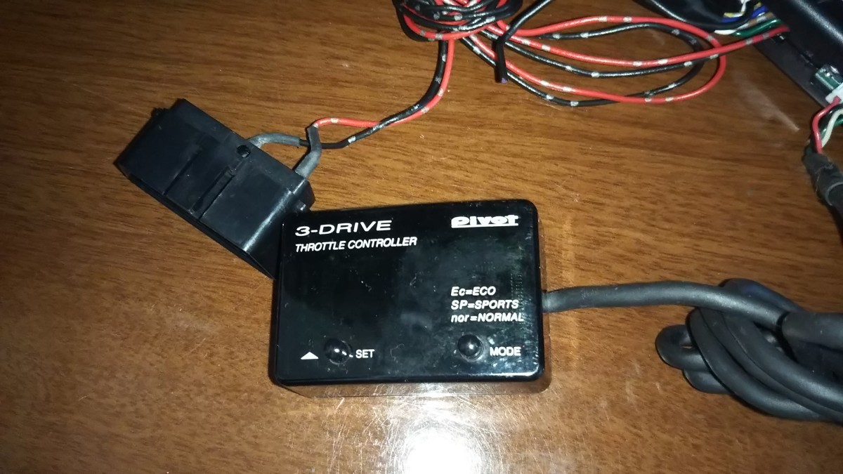 Pivot 3-DRIVE スロットルコントローラー スロコン スバル レガシィ 