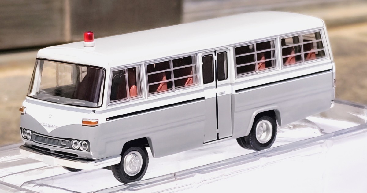 トミーテック トミカリミテッドヴィンテージNEO LV-52a ニッサン 