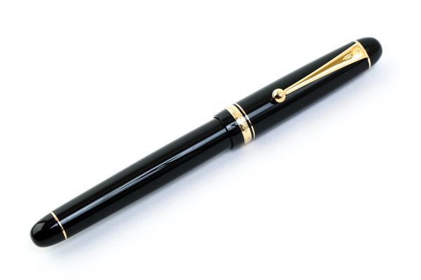 PILOT パイロット 万年筆 CUSTOM カスタム 74 ペン先 14K-585 刻印 M