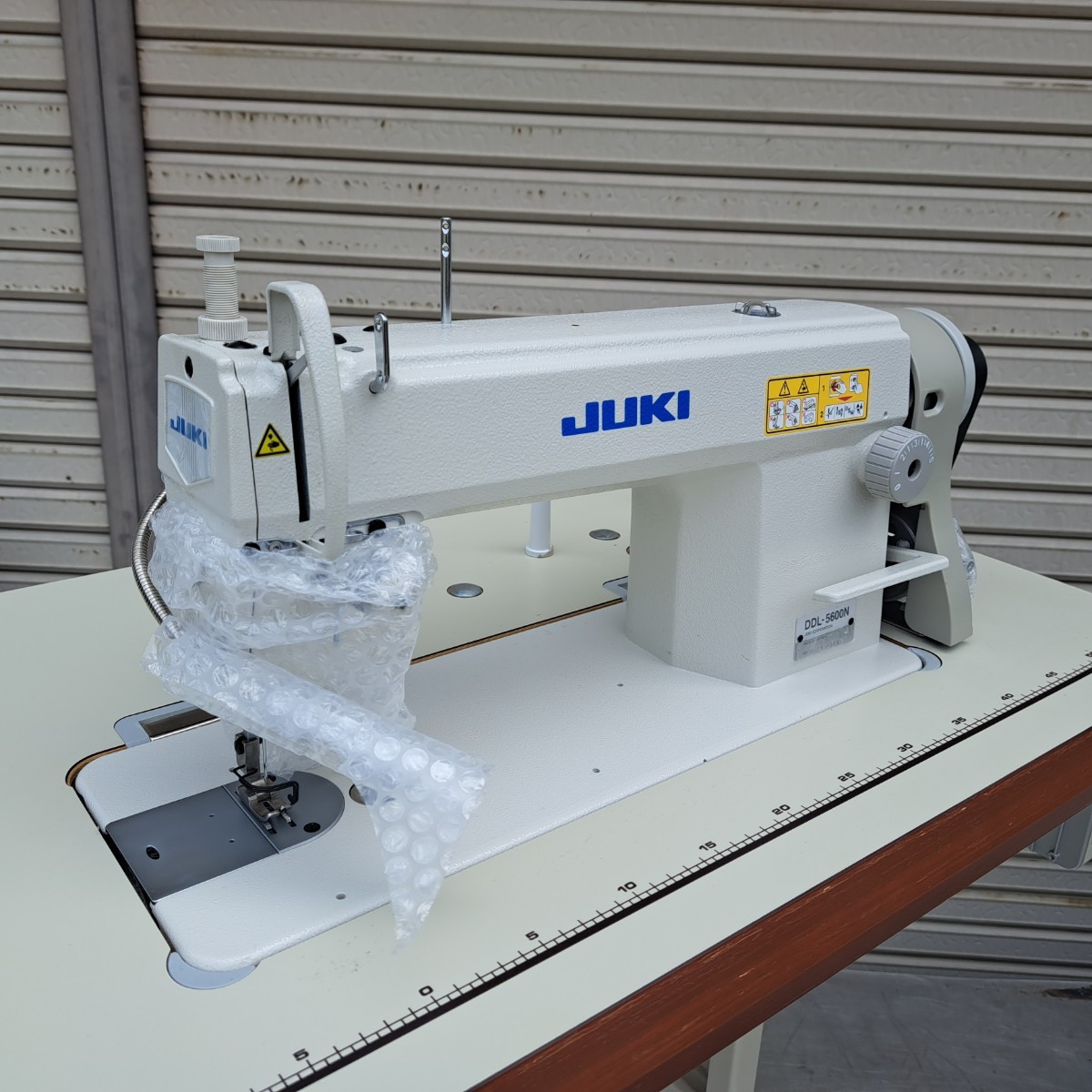 工業用ミシン、ジーンズミシン、ジーンズ、ミシンジーンズジューキ 