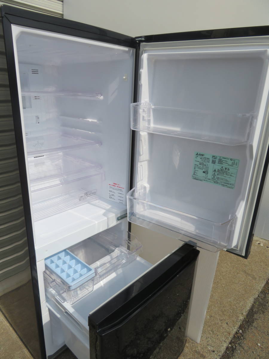 16【愛知店舗・清掃済】 三菱 146L 冷蔵庫 2017年