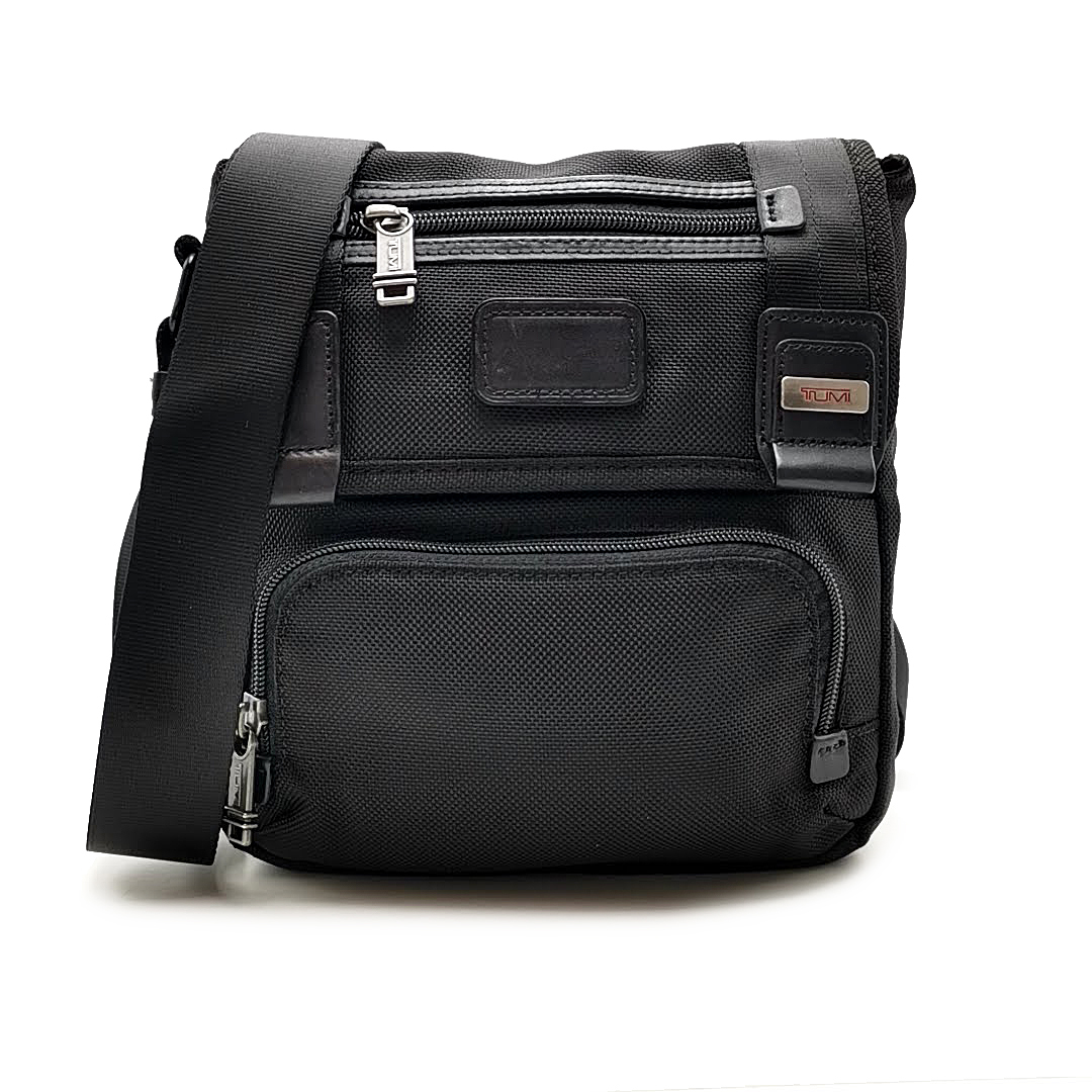 送料無料 美品 トゥミ TUMI ショルダーバッグ 鞄 22306DH アルファ ブラボー バーストー クロスボディ 黒系 メンズ
