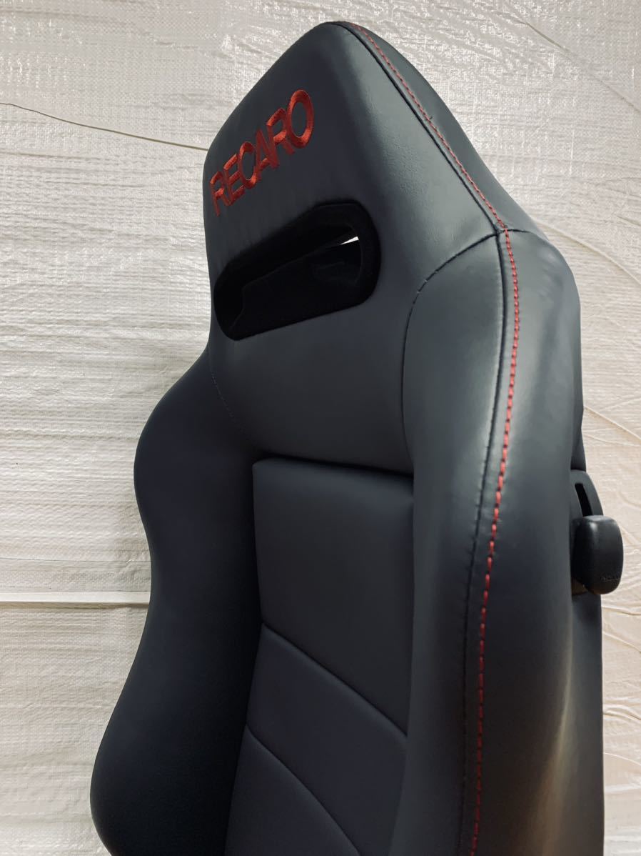 美品レカロ SR-3 2脚 張替え 赤ステッチ