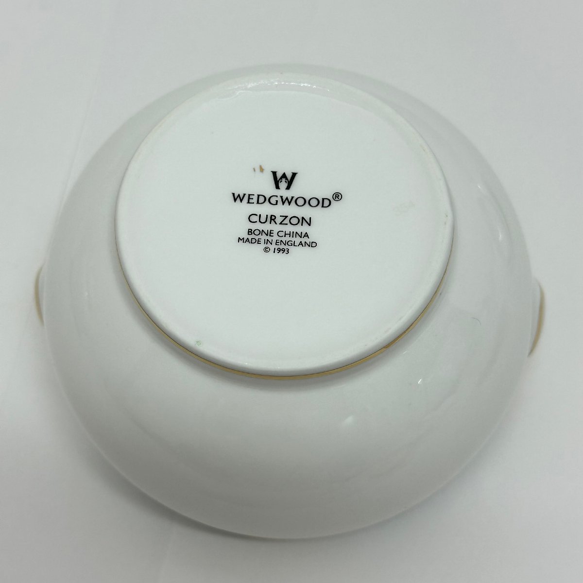 246⁄ウェッジウッド ティーポット シュガーボックス クリーマー 計3点