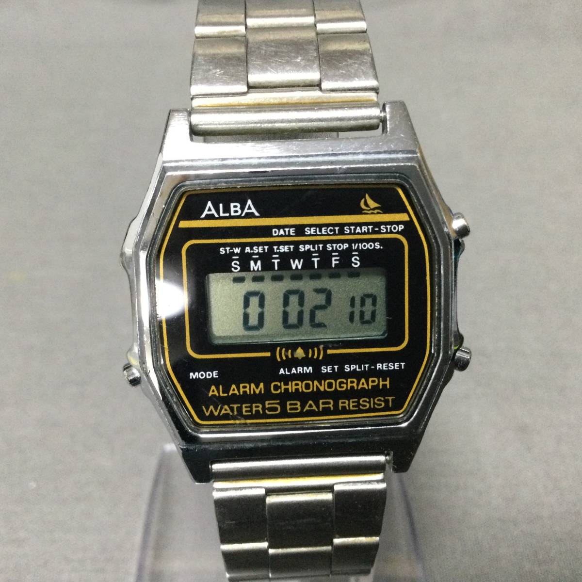 5506/29 GJ51253 SEIKO ALBA Y799-4758 デジタル クォーツ ALARM 