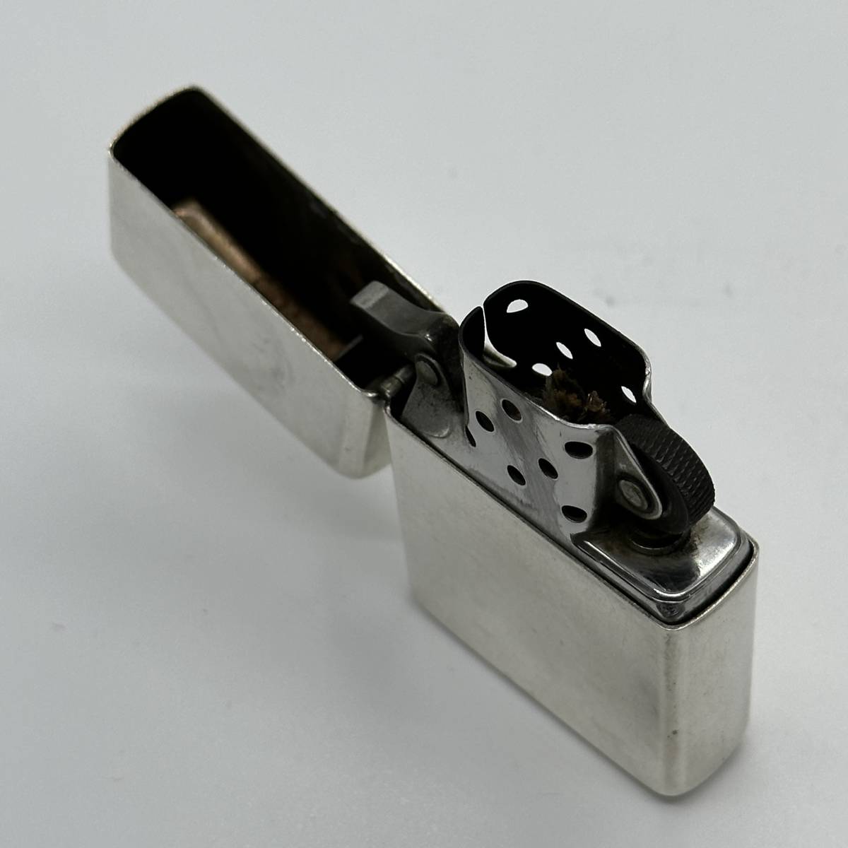 ZIPPO:ジッポー sterling/スターリングシルバー 旧斜字ロゴ STERLING ZIPPO:ジッポー sterling/スターリングシルバー 旧斜字ロゴ STERLING