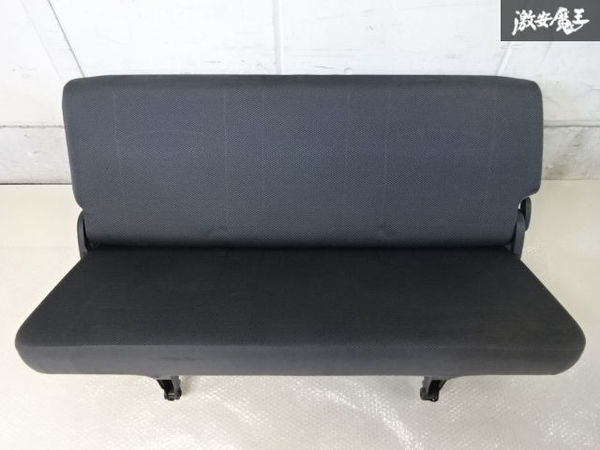 トヨタ TOYOTA 純正 200 200系 ハイエース リア リヤ 3列目 シート サードシート ベンチタイプ グレー系 1脚 棚2F-G-6