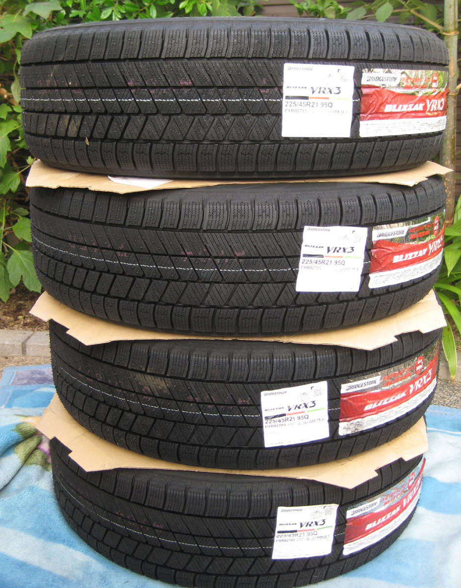 ☆ 225/45R21 新型クラウン クロスオーバー RSアドバンス 純正 21 
