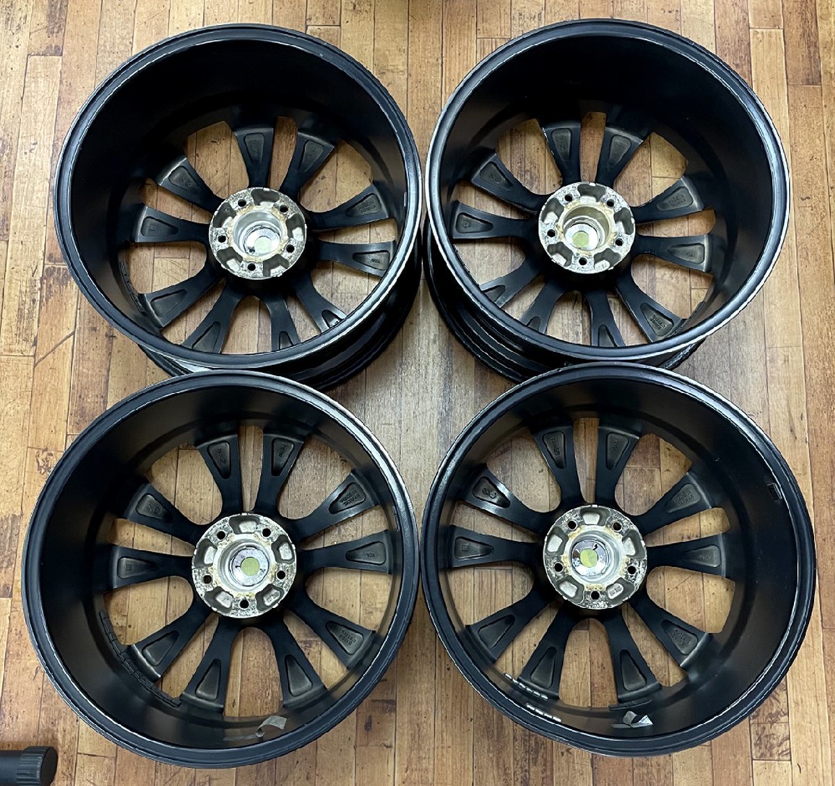 LEHRMEISTER PREMIX SASICAIA 19インチ アルミホイール 8J +35 5H 