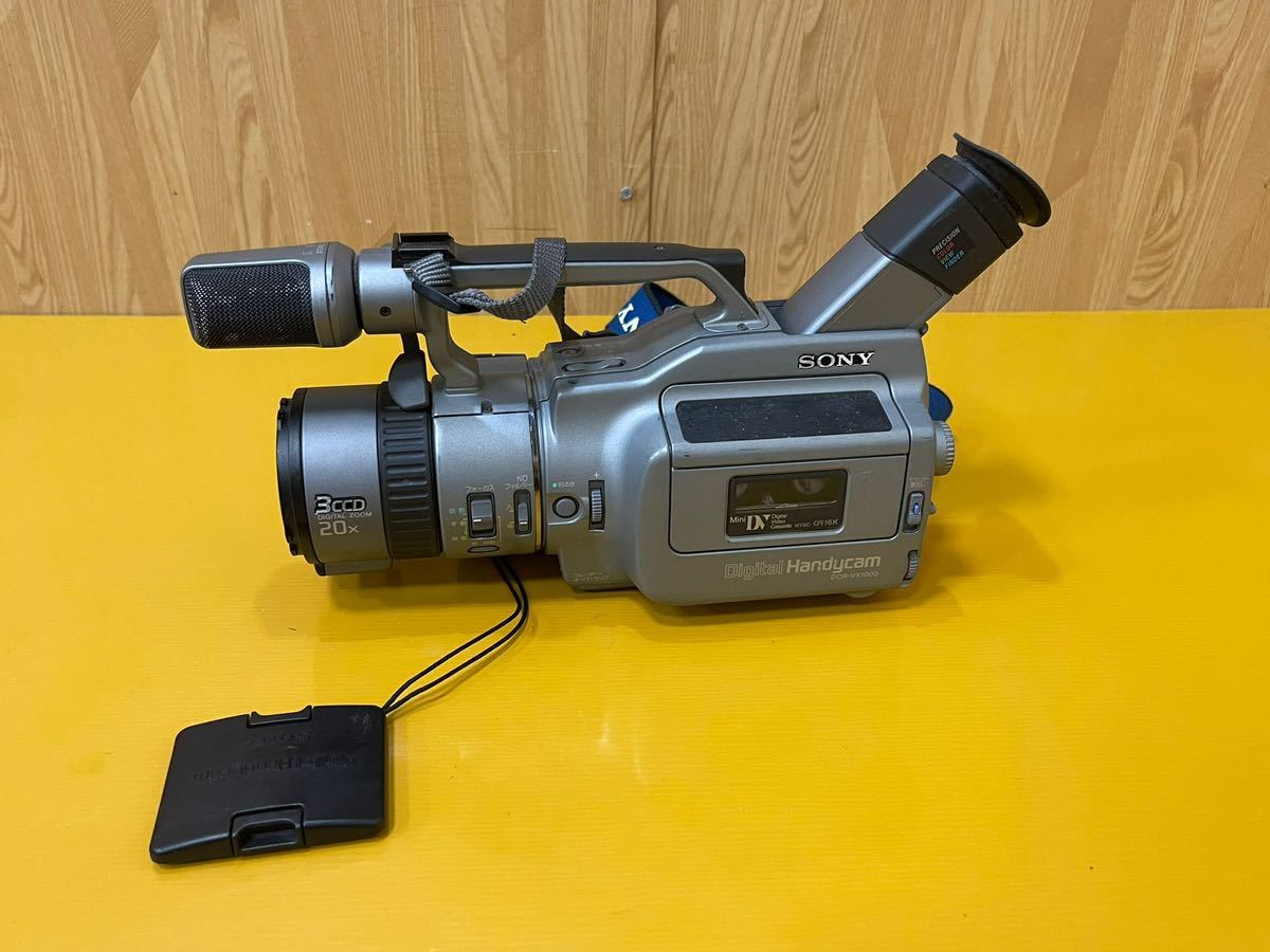 【現状品】SONY DCR-VX1000 ビデオカメラ ソニー動作未確認 カメラ 動作未確認 SONY ソニー Handycam DCR-VX1000