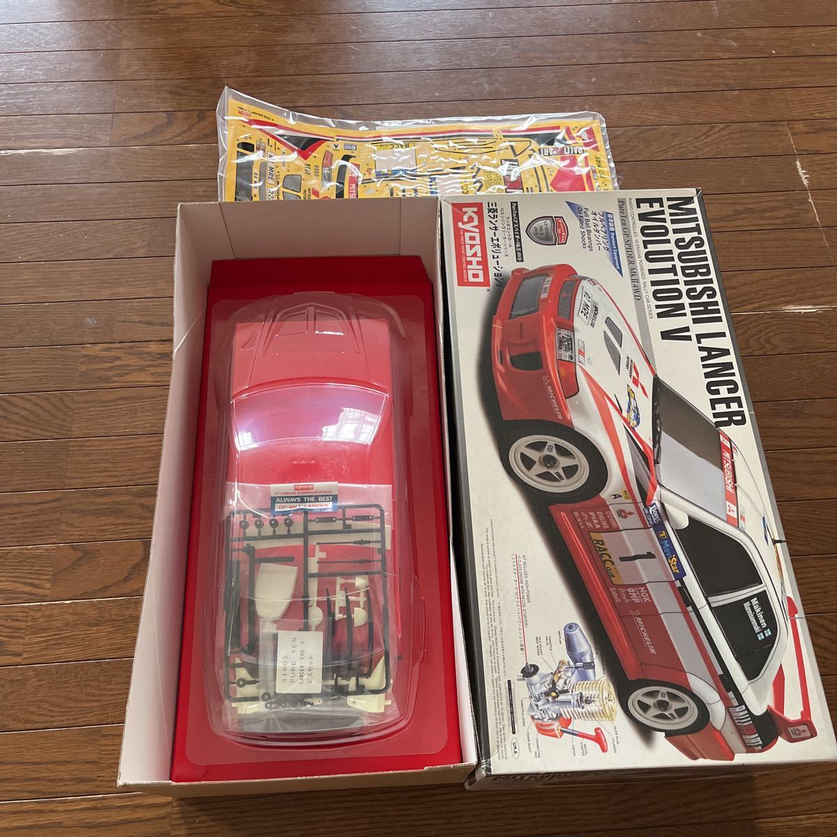 美品 京商GPスパイダーMK-2ワールドカップエディション 美品 京商