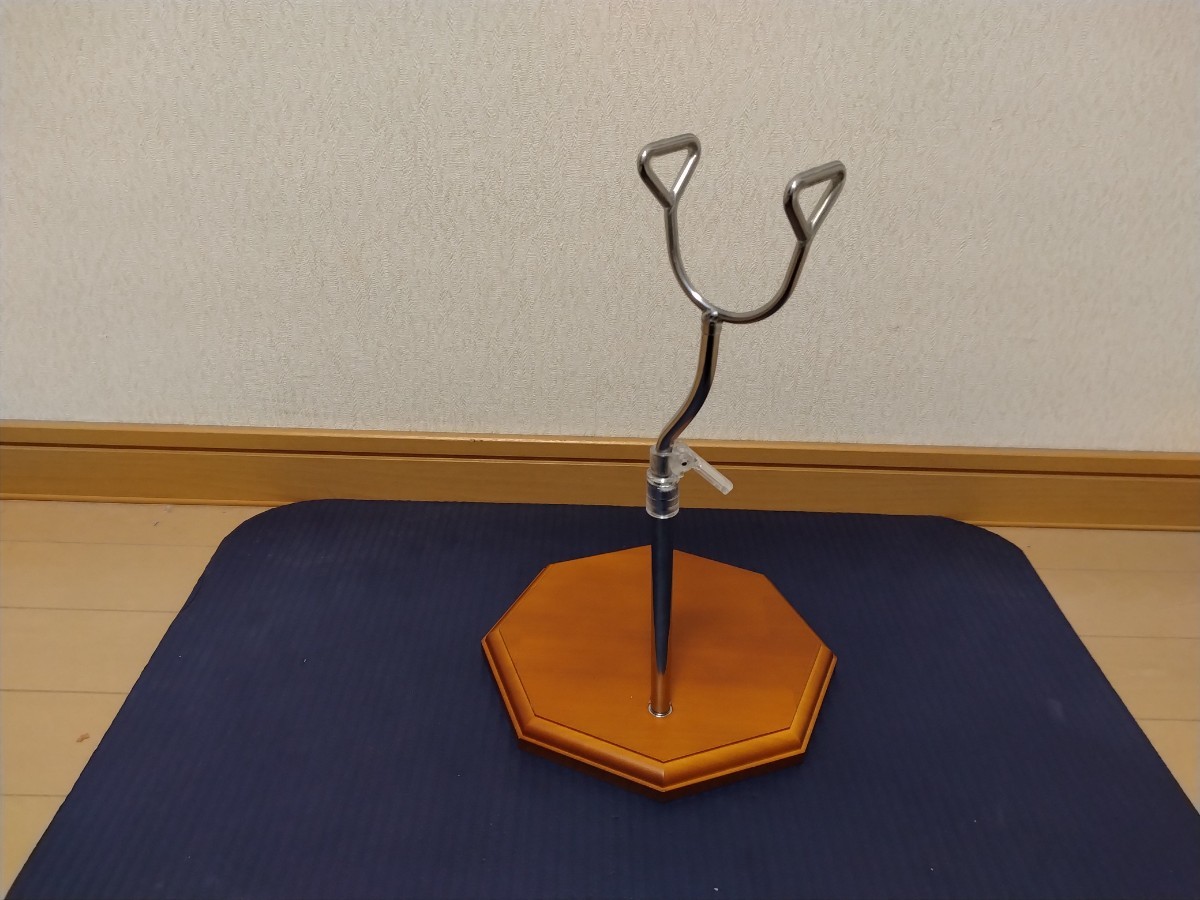 ボークス　 SD　DD 木製スタンド サドルタイプ 　ドールスタンド スーパードルフィー　