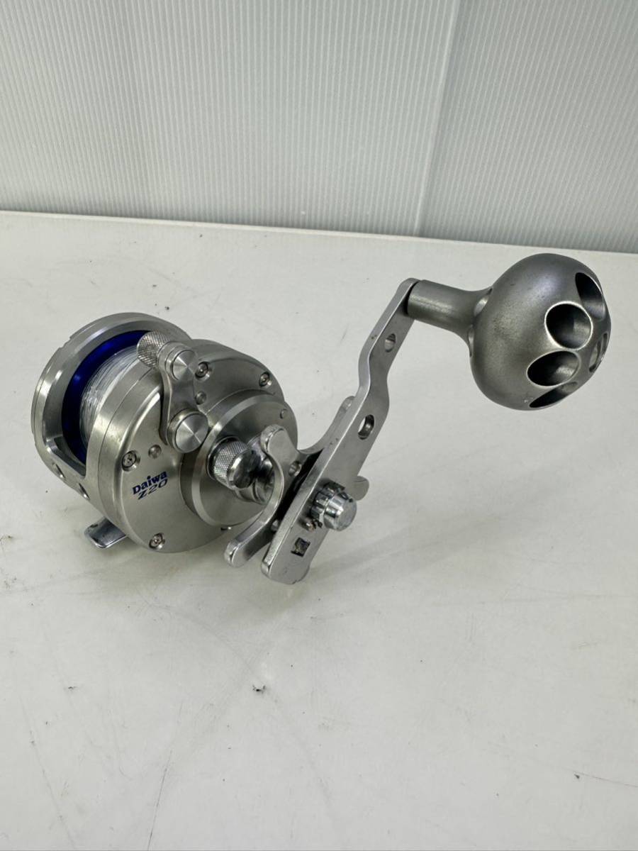 DAIWA ダイワ SALTIGA Z20 中古品 ダイワ ソルティガ Z20 ダイワ DAIWA ダイワ SALTIGA Z20 中古品 ダイワ ソルティガ Z20 ダイワ