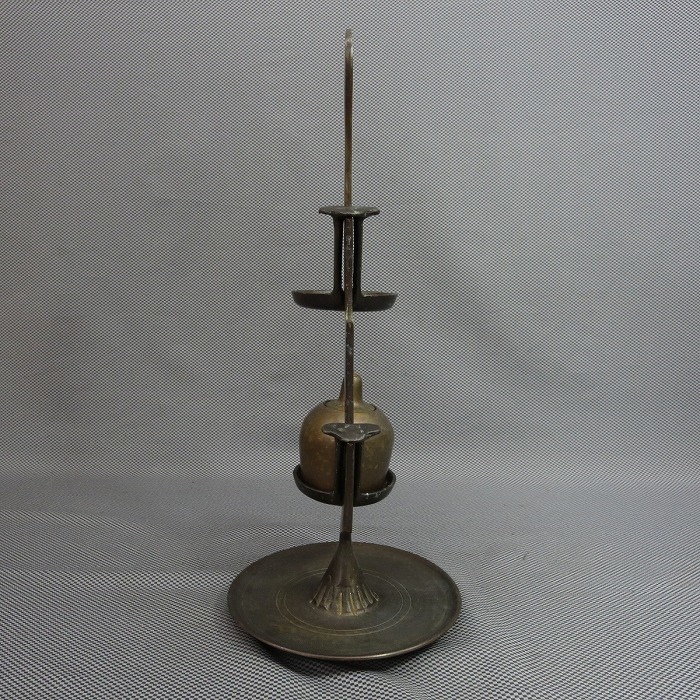 Yahoo!オークション 古い燭台 キャンドルスタンド.燈火器.李朝.古美術