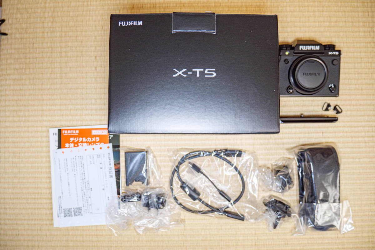 awson17693様専用【極美品】FUJIFILM X-T5 ブラック 純正グリップMHG 