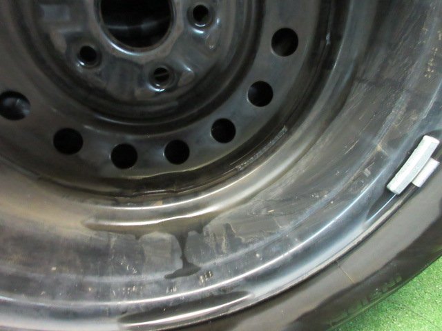 スチール 16インチ 16x7J PCD114.3 +? 5H ブリヂストン VRX3 215/60R16