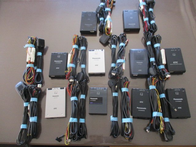 パナソニック製　アンテナ分離式ETC　１０台セット　普通車取り外し品　通電チェック済