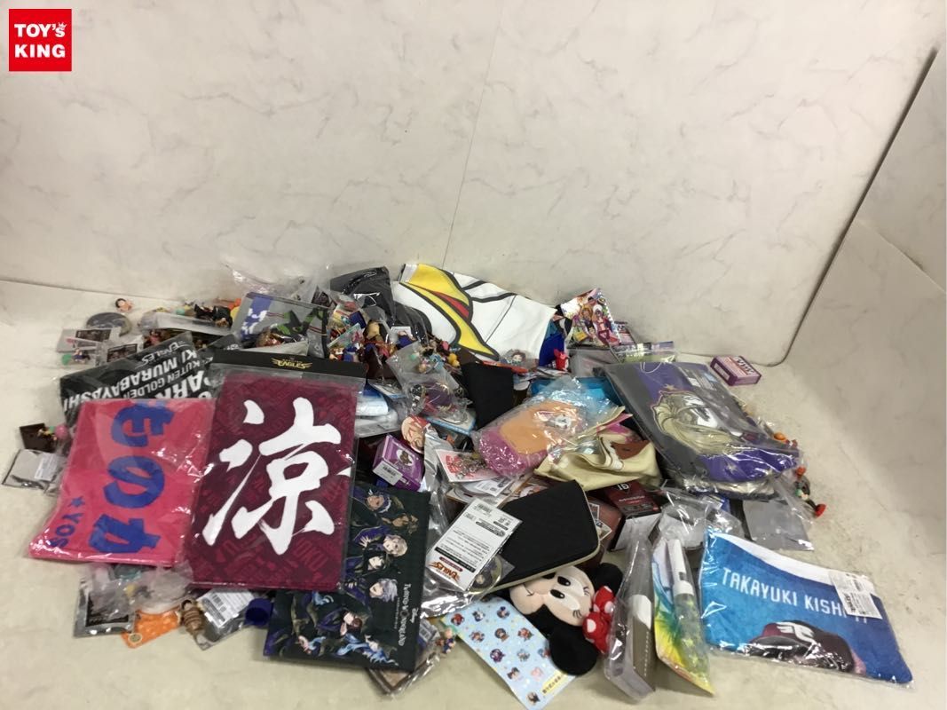 1円〜 同梱不可 ジャンク 楽天イーグルス 2019 test.E 選手写真タオル、ツイステ ポムフィオーレ寮 ビジュアルタオル他