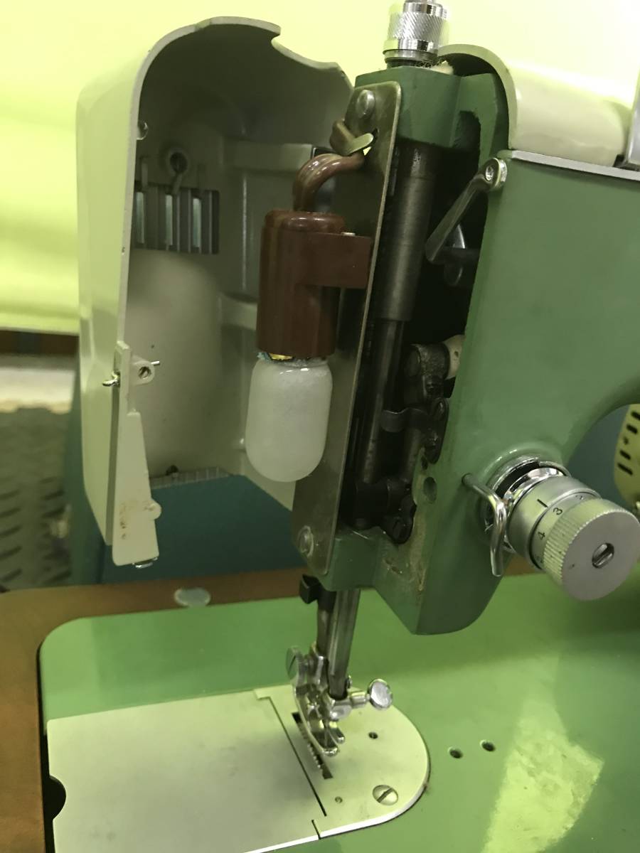 ☆RICCAR リッカー RW-6L 足踏みミシン レトロ アンティーク ミシン