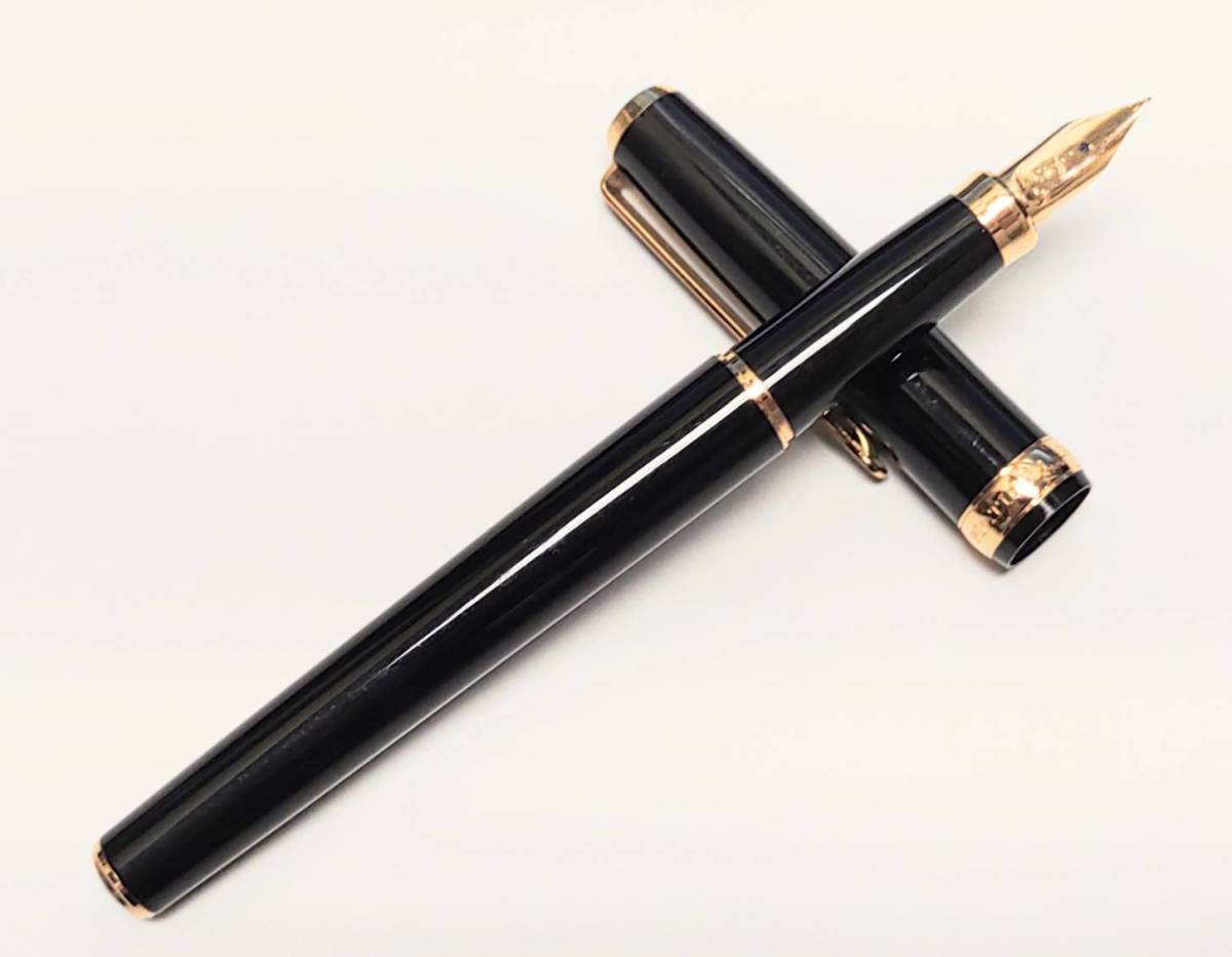 送料無料，2026 B-11410 PLATINUM 22 プラチナ 万年筆 ペン先 P 22K 細字 ブラック &times; ゴールド 筆記具 文房具 22金 K22 筆記未確認 ジャンク(プラチナ)｜売買されたオークション情報、yahooの商品情報をアーカイブ プラチナ