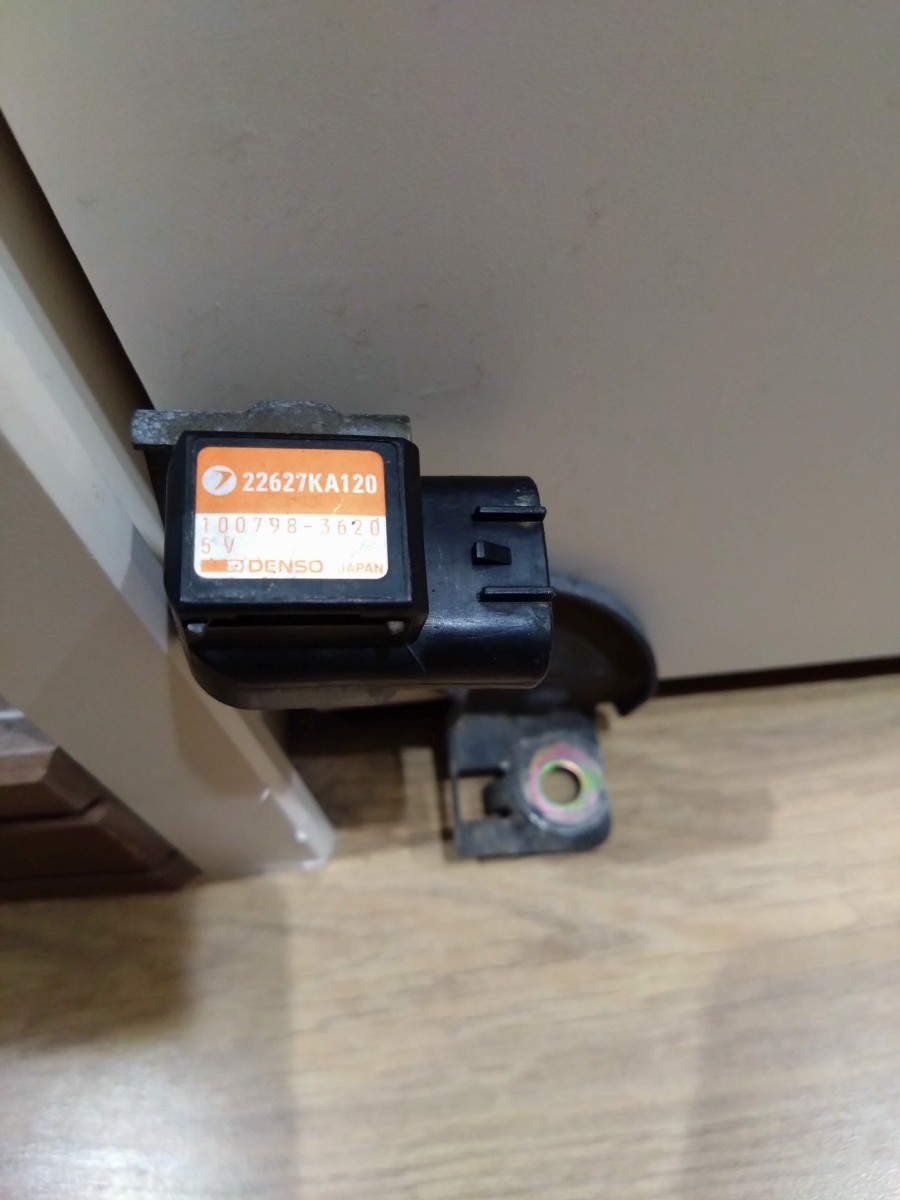 ヴィヴィオ KK4 KK3 スバル 22627KA120 圧力 VIVIO RX-R センサー 圧力