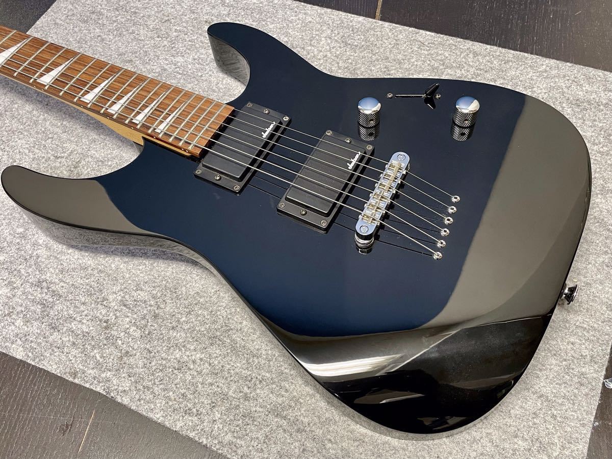 Jackson Dinky 裏通し 素早く