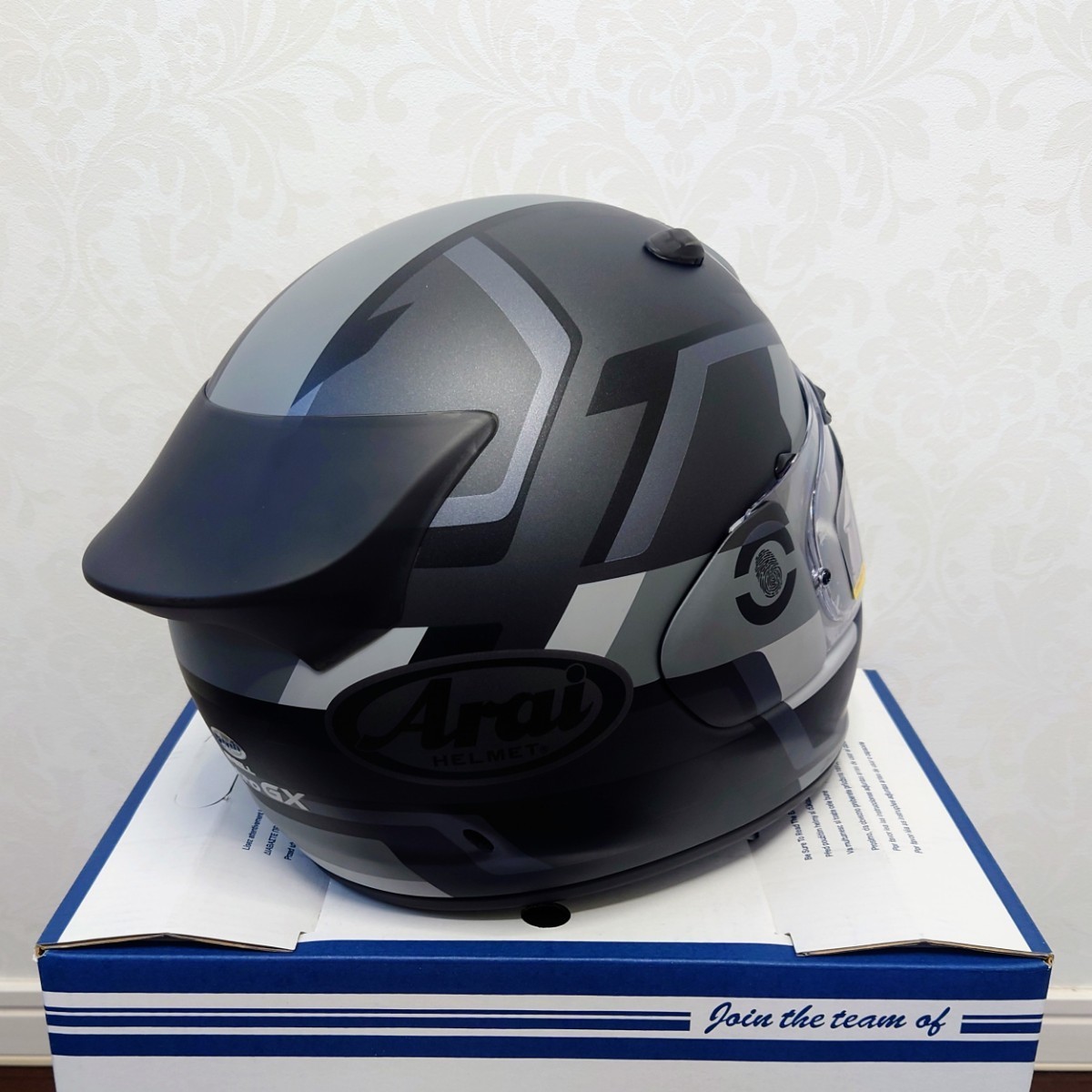 送料込み 内装とシールド未使用 Arai アライ ASTRO GX CHECKER 