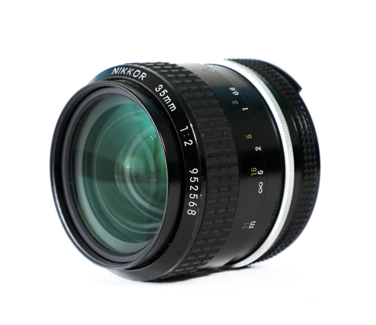 NIKON Ai NIKKOR 35mm F2 35mm Nikon Nikkor Ai-S AI Photophile