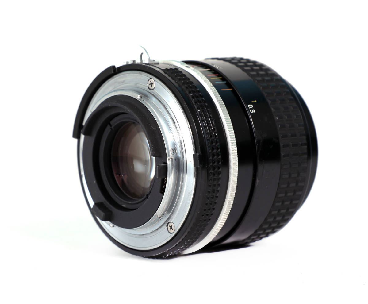 NIKON Ai NIKKOR 35mm F2 35mm Nikon Nikkor Ai-S AI Photophile