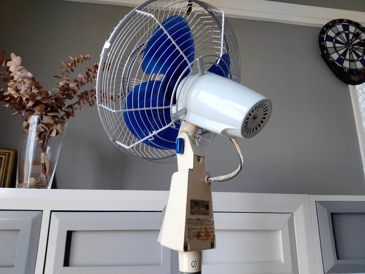 完動品】 レトロな扇風機 レトロ アンティーク 昭和 ナショナル 