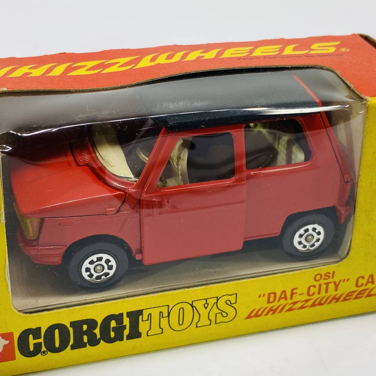 ミニカー コーギー283 OSI DAF CITY CAR