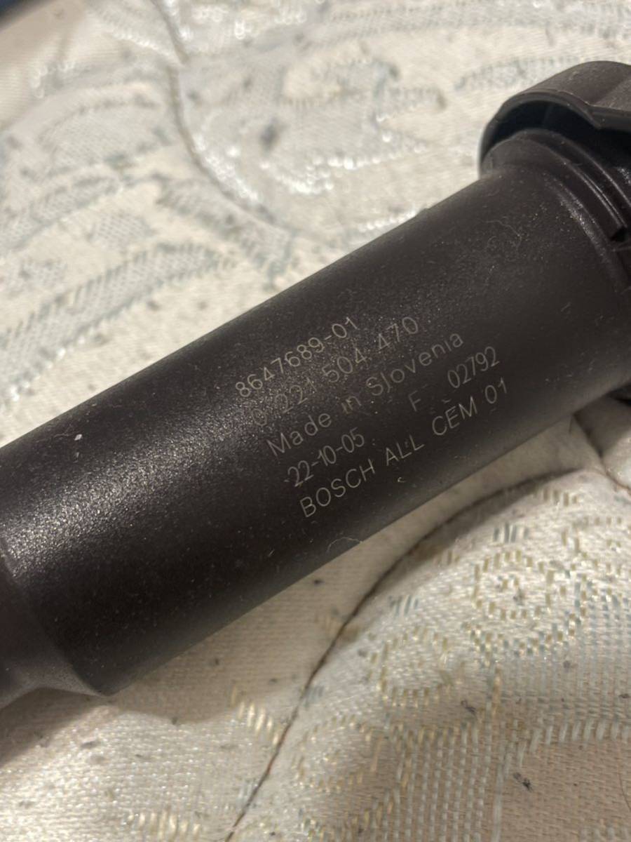 BOSCH イグニッションコイル 4本セット 開封のみ 0221504470 BMW F10